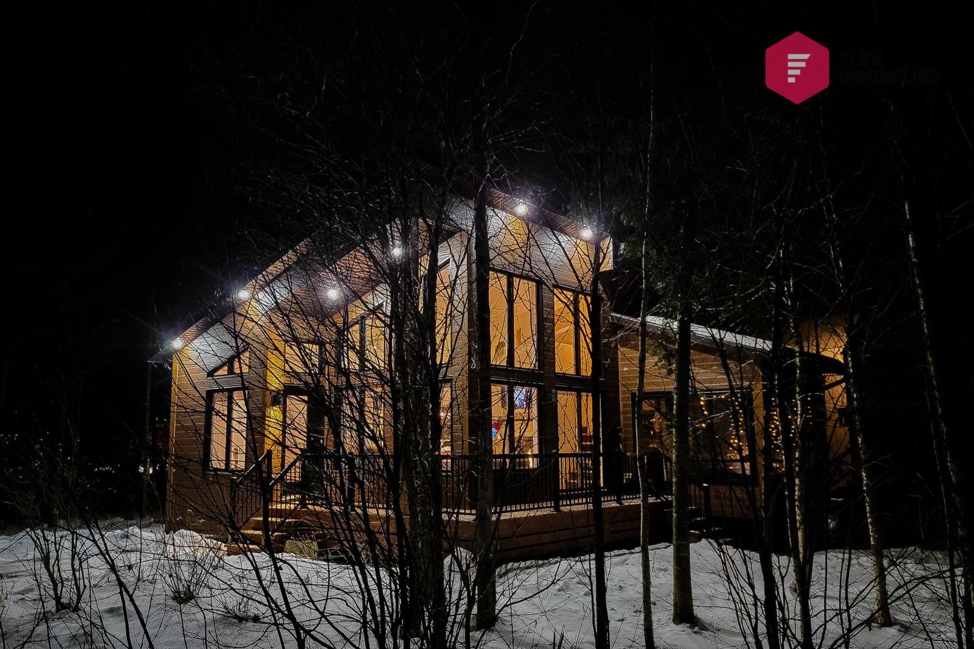 Casa Ibericos In Portneuf / Spa Pool Sauna Trails Pont-Rouge Bagian luar foto